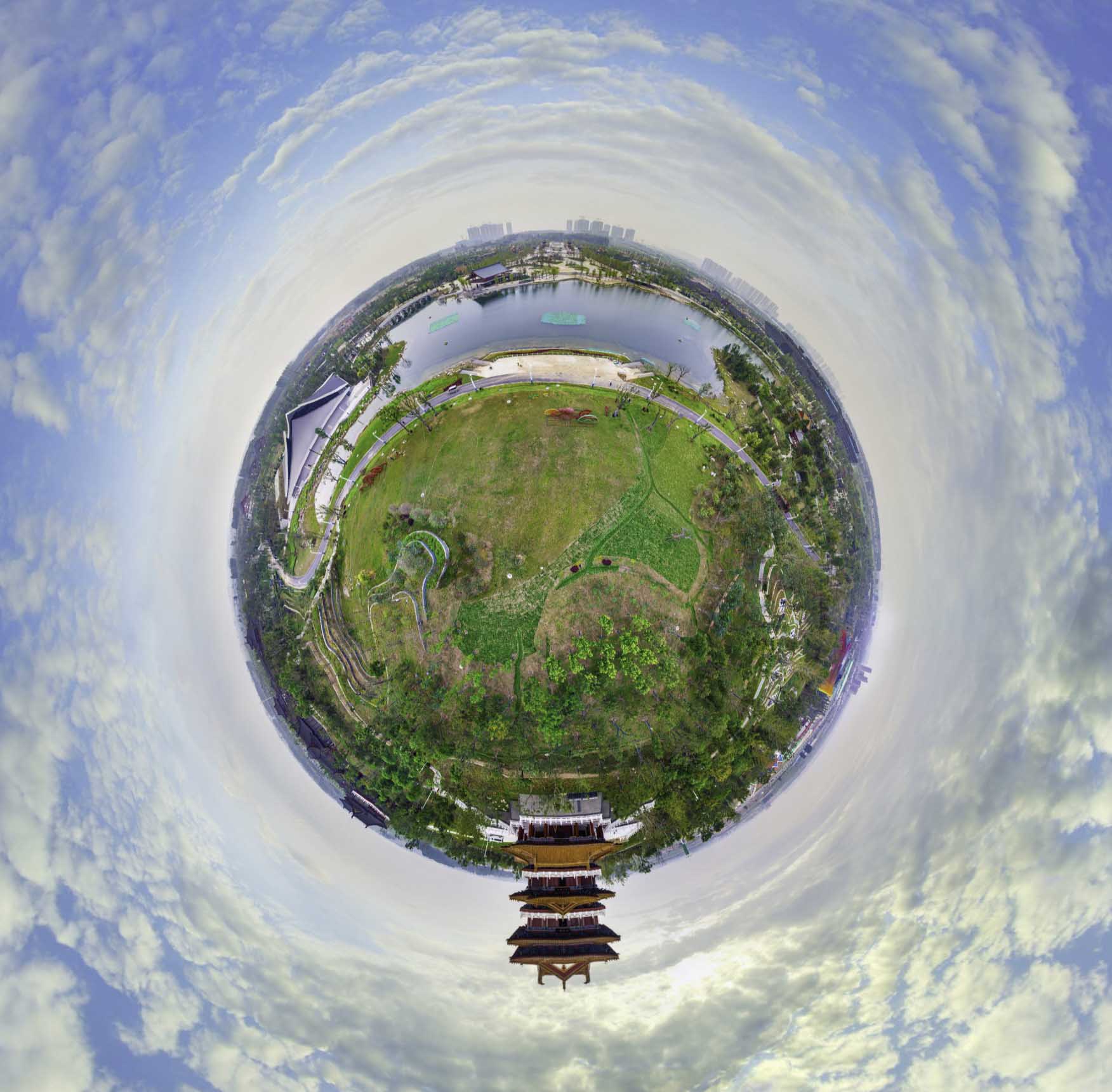 湖北360全景漫游：从数据管理到高效查询的更佳
实践